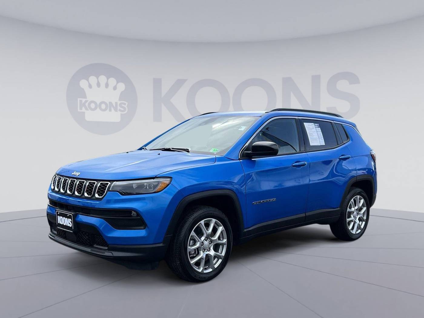 2024 Jeep Compass Latitude Lux — SUV — 5,232 mi — Vienna, VA