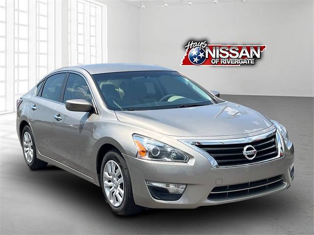 2015 Nissan Altima 2.5 S — Sedan — 113,779 mi — Madison, TN