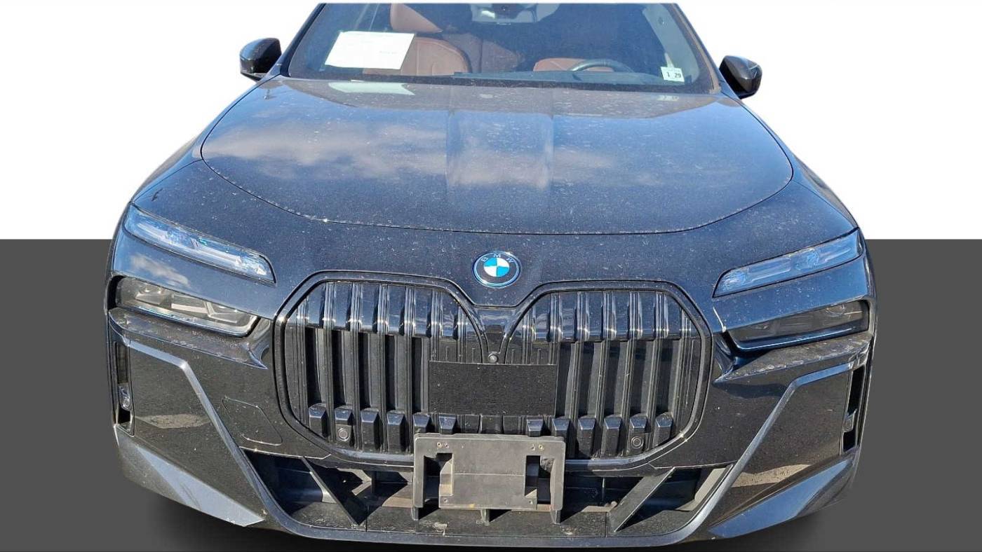 2024 BMW i7 xDrive60 — Sedan — 9,258 mi — Edison, NJ