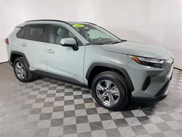 2022 Toyota RAV4 Hybrid XLE — SUV — 18,001 mi — North Dartmouth, MA