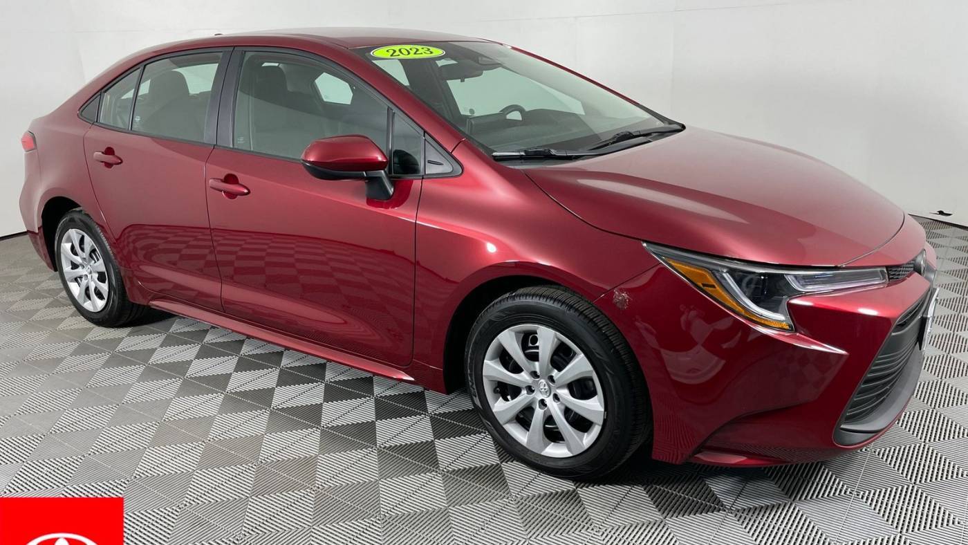 2023 Toyota Corolla LE — Sedan — 959 mi — North Dartmouth, MA