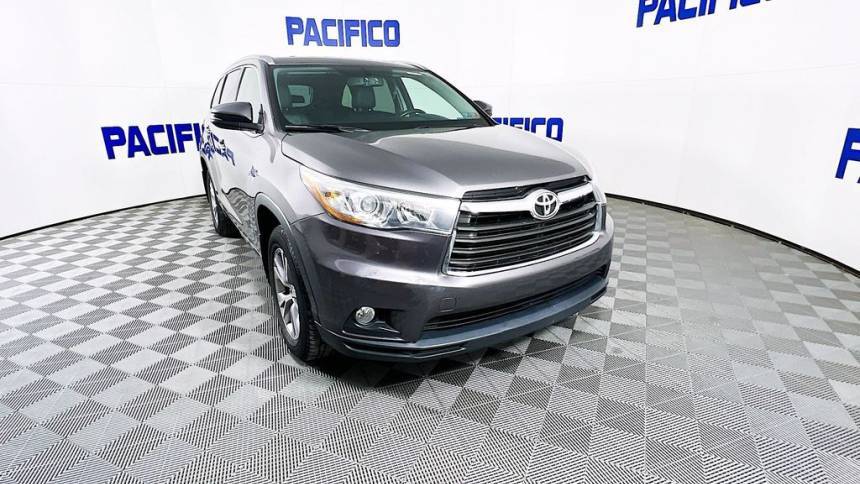 2015 Toyota Highlander XLE — SUV — 128,547 mi — Philadelphia, PA
