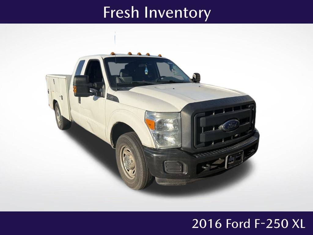 2016 Ford Super Duty F-250 XL — Pickup Truck — 190,603 mi — Philadelphia, PA