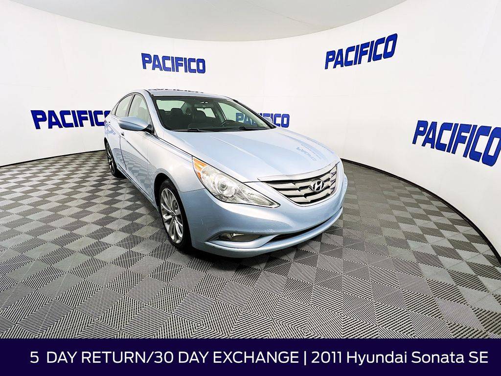 2011 Hyundai Sonata SE — Sedan — 127,224 mi — Philadelphia, PA