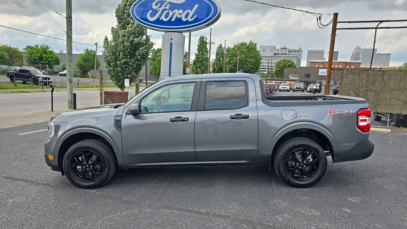 2024 Ford Maverick XLT — Pickup Truck — 4,935 mi — Louisville, KY