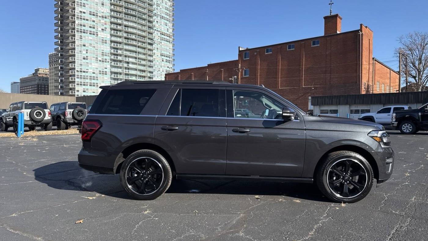 2022 Ford Expedition Limited — SUV — 24,735 mi — Louisville, KY