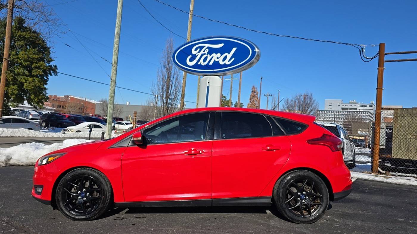 2016 Ford Focus SE — Hatchback — 116,717 mi — Louisville, KY