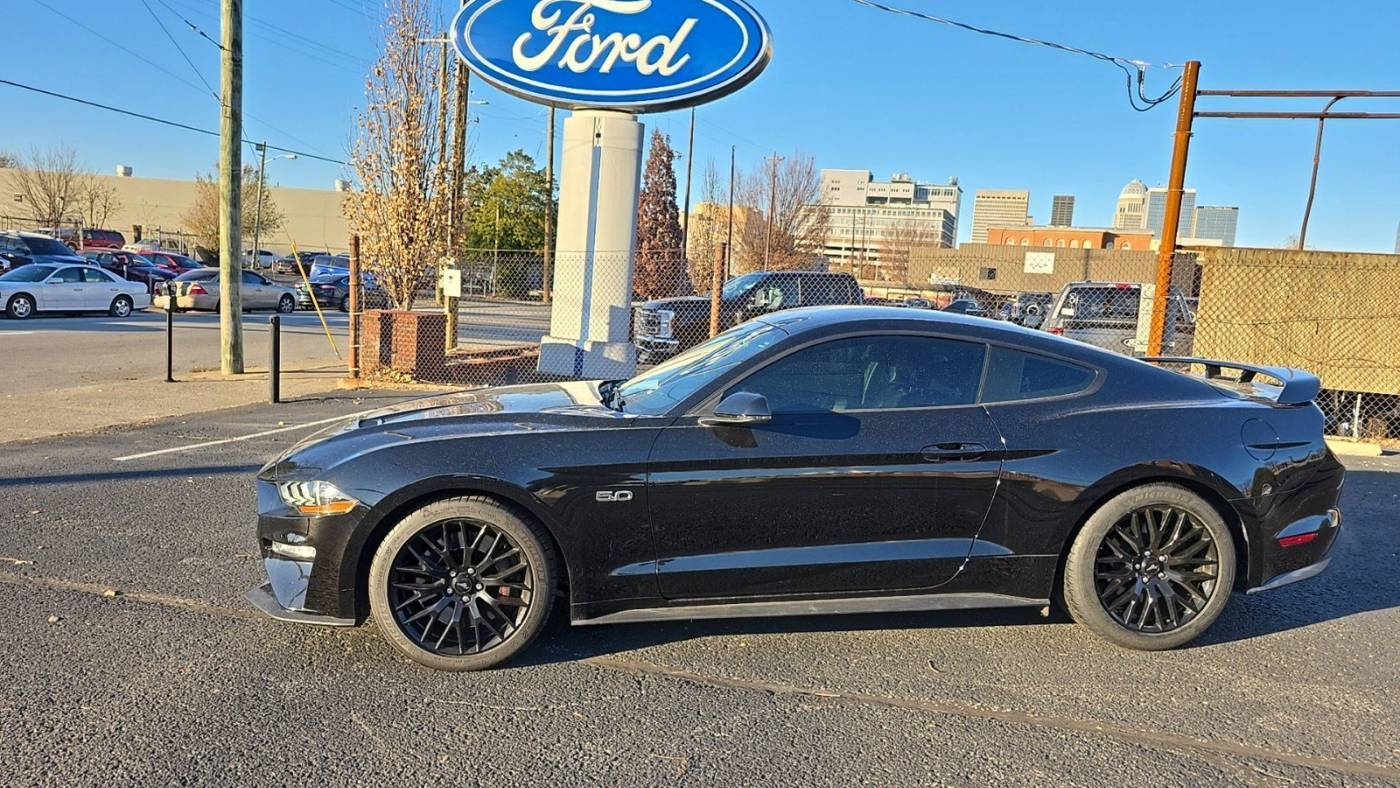 2020 Ford Mustang GT Premium — Coupe — 28,102 mi — Louisville, KY