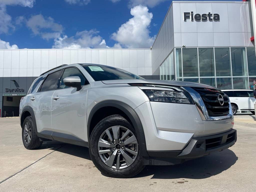 2024 Nissan Pathfinder SV — SUV — 32,265 mi — Edinburg, TX
