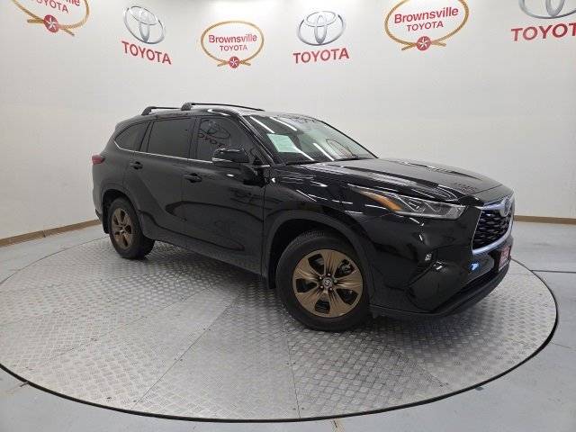 2023 Toyota Highlander Hybrid Bronze Edition — SUV — 32,699 mi — Brownsville, TX