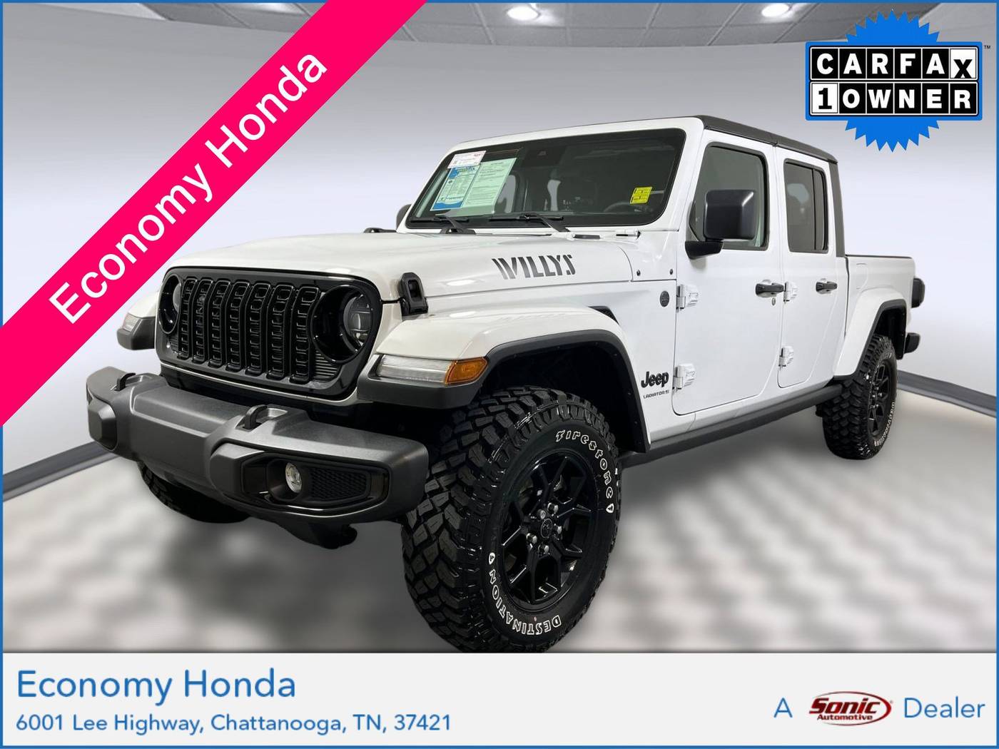 2024 Jeep Gladiator Willys — Pickup Truck — 17,629 mi — Chattanooga, TN
