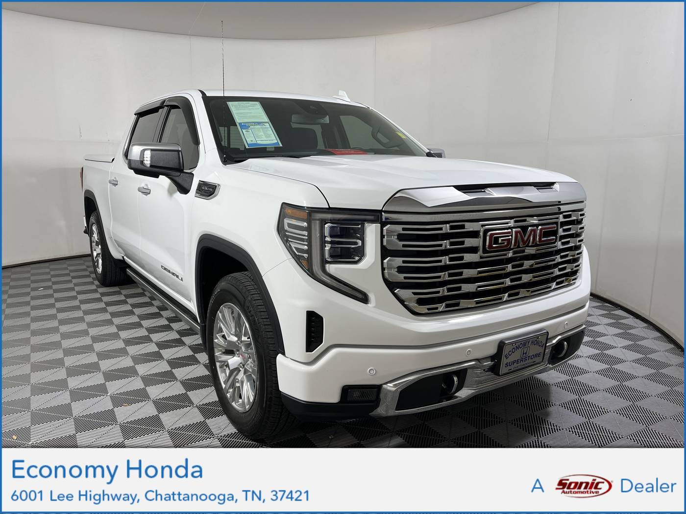 2022 GMC Sierra 1500 Denali — Pickup Truck — 9,759 mi — Chattanooga, TN