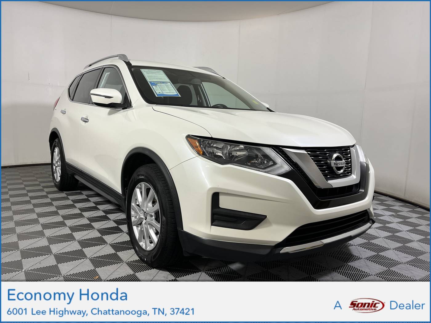2017 Nissan Rogue SV — SUV — 132,663 mi — Chattanooga, TN