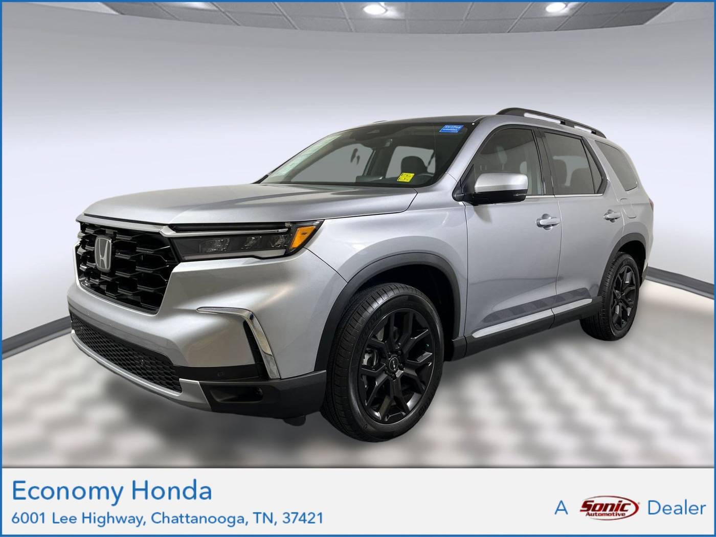 2025 Honda Pilot Touring+ — SUV — 33,218 mi — Chattanooga, TN