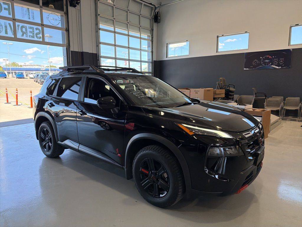 2025 Nissan Rogue Rock Creek — SUV — 8,191 mi — El Paso, TX