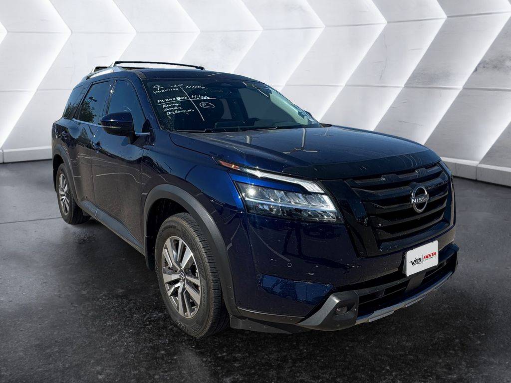 2023 Nissan Pathfinder SL — SUV — 14,057 mi — El Paso, TX
