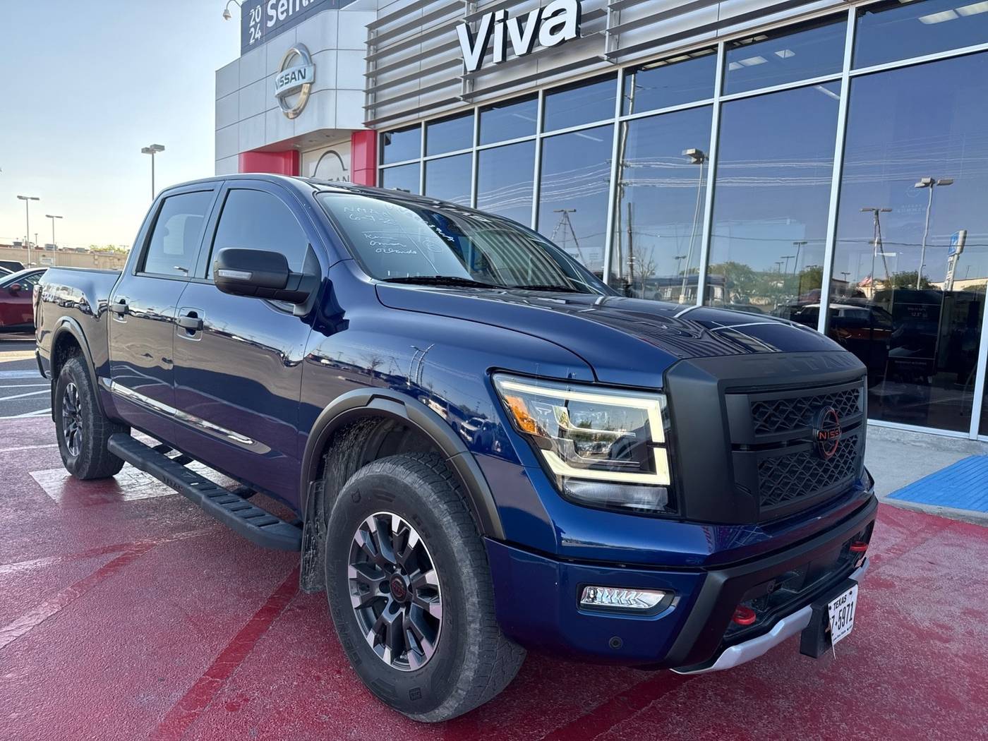2023 Nissan Titan PRO-4X — Pickup Truck — 30,390 mi — El Paso, TX