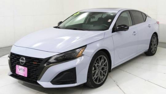 2023 Nissan Altima SR — Sedan — 10 mi — El Paso, TX