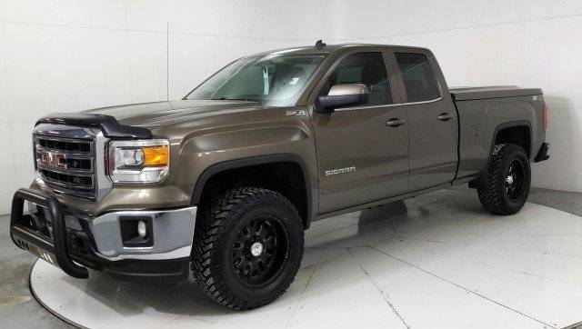 2014 GMC Sierra 1500 SLE — Pickup Truck — 108,215 mi — El Paso, TX