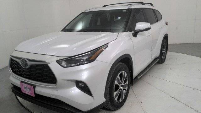 2023 Toyota Highlander XLE — SUV — 30,066 mi — El Paso, TX