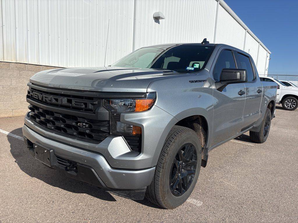 2025 Chevrolet Silverado 1500 Custom — Pickup Truck — 5,085 mi — El Paso, TX