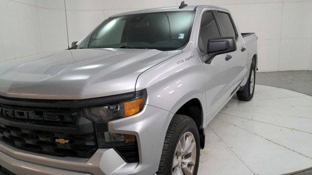 2022 Chevrolet Silverado 1500 Custom — Pickup Truck — 45,723 mi — El Paso, TX