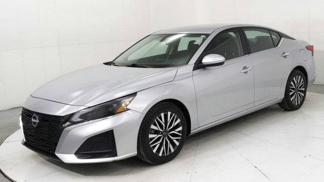 2023 Nissan Altima SV — Sedan — 52,185 mi — El Paso, TX