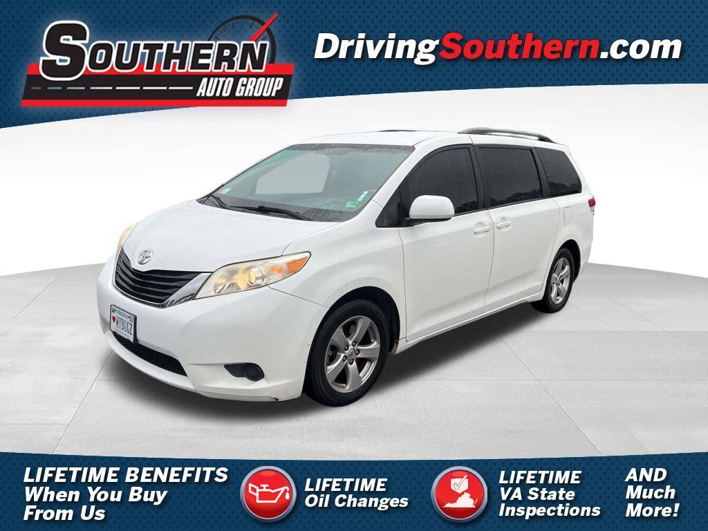 2014 Toyota Sienna LE — Minivan — 119,871 mi — Virginia Beach, VA