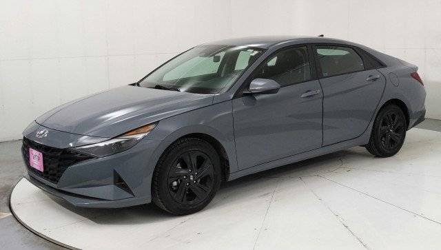 2022 Hyundai Elantra SEL — Sedan — 32,469 mi — El Paso, TX