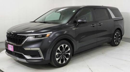 2023 Kia Carnival EX — Minivan — 30,432 mi — El Paso, TX