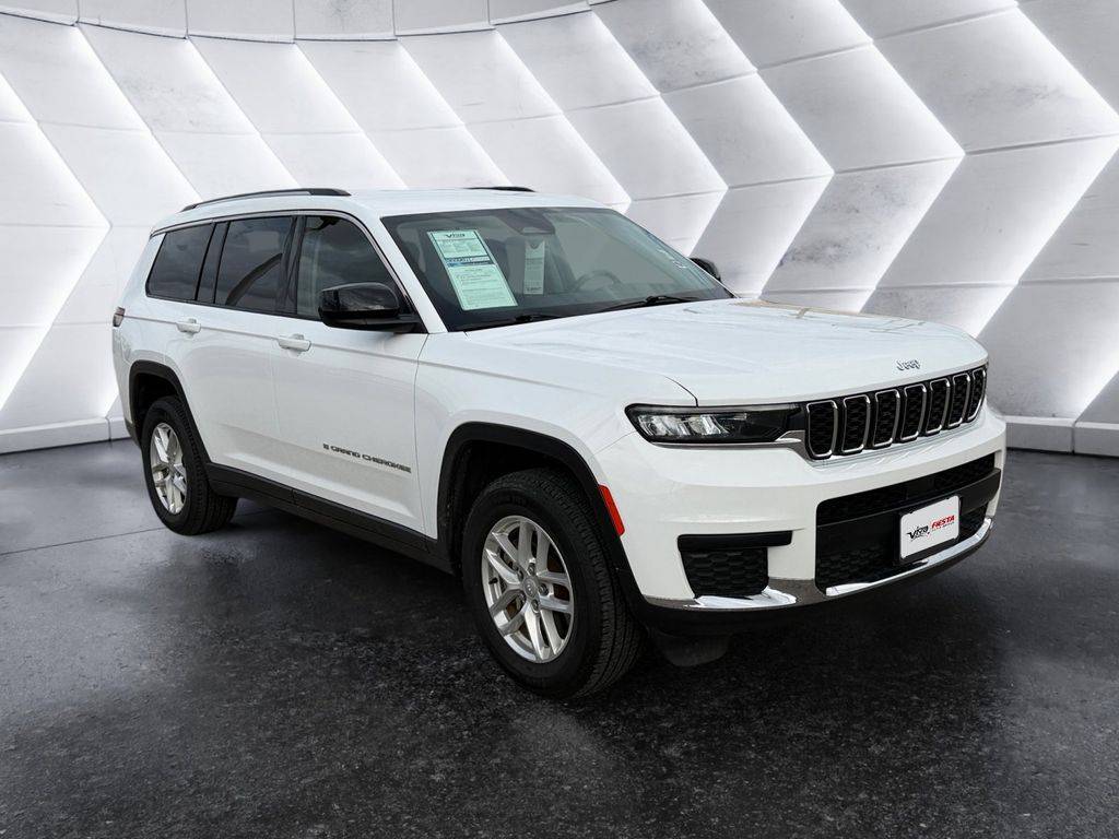 2023 Jeep Grand Cherokee Laredo — SUV — 69,938 mi — El Paso, TX