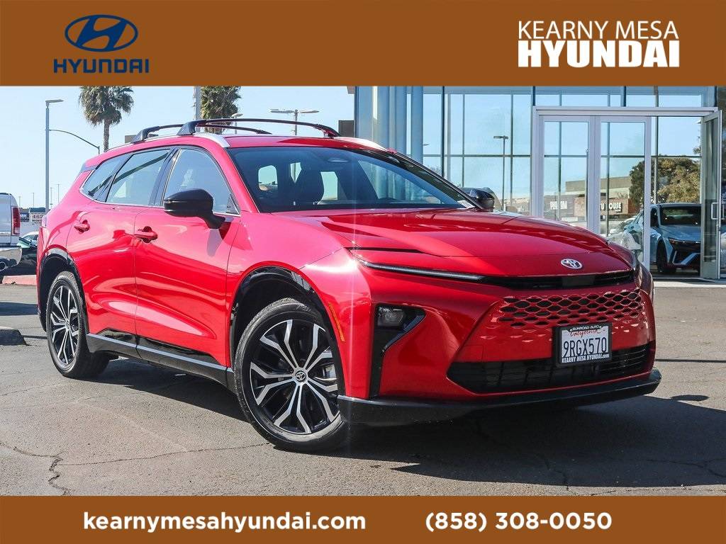 2025 Toyota Crown Signia XLE — SUV — 1,862 mi — San Diego, CA