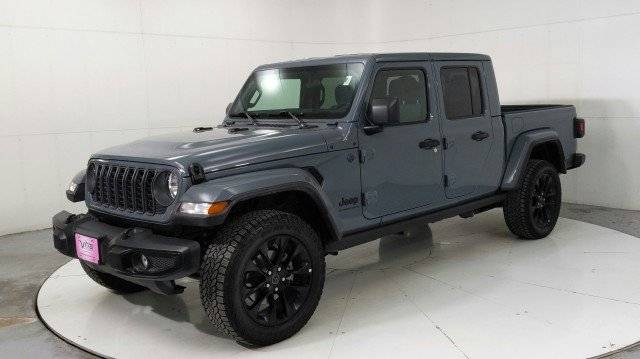 2024 Jeep Gladiator Nighthawk — Pickup Truck — 12,806 mi — El Paso, TX