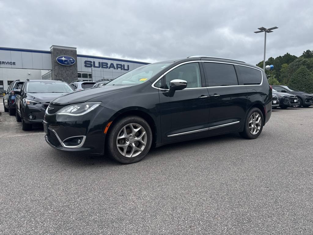 2017 Chrysler Pacifica Limited — Minivan — 121,327 mi — Suffolk, VA