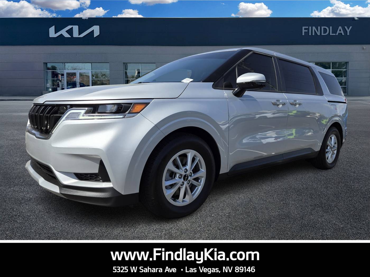 2023 Kia Carnival LXS — Minivan — 9,931 mi — Las Vegas, NV