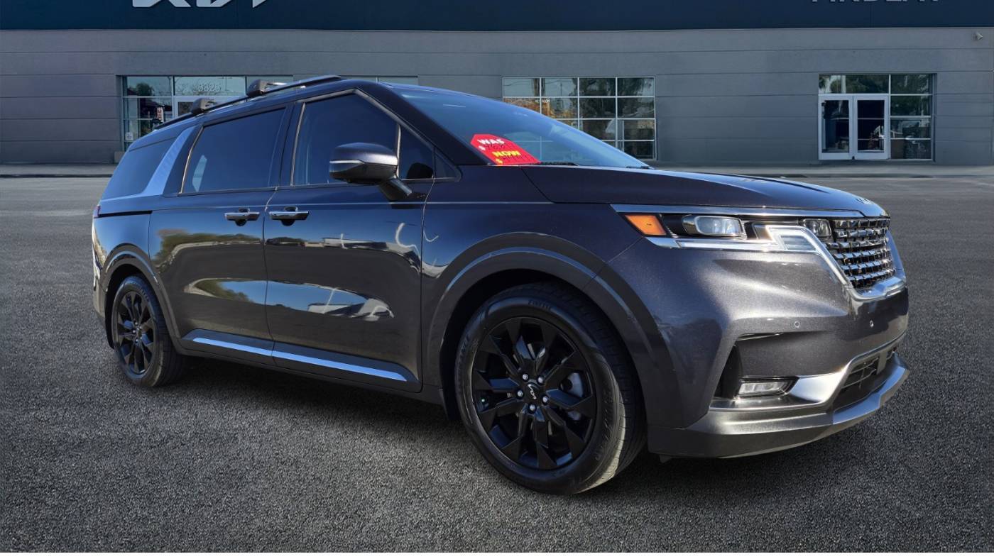 2023 Kia Carnival SX Prestige — Minivan — 15,155 mi — Las Vegas, NV