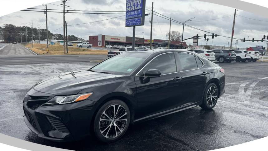 2019 Toyota Camry LE — Sedan — 117,810 mi — Cullman, AL