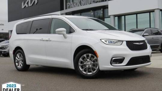 2022 Chrysler Pacifica Touring L — Minivan — 37,370 mi — Knoxville, TN