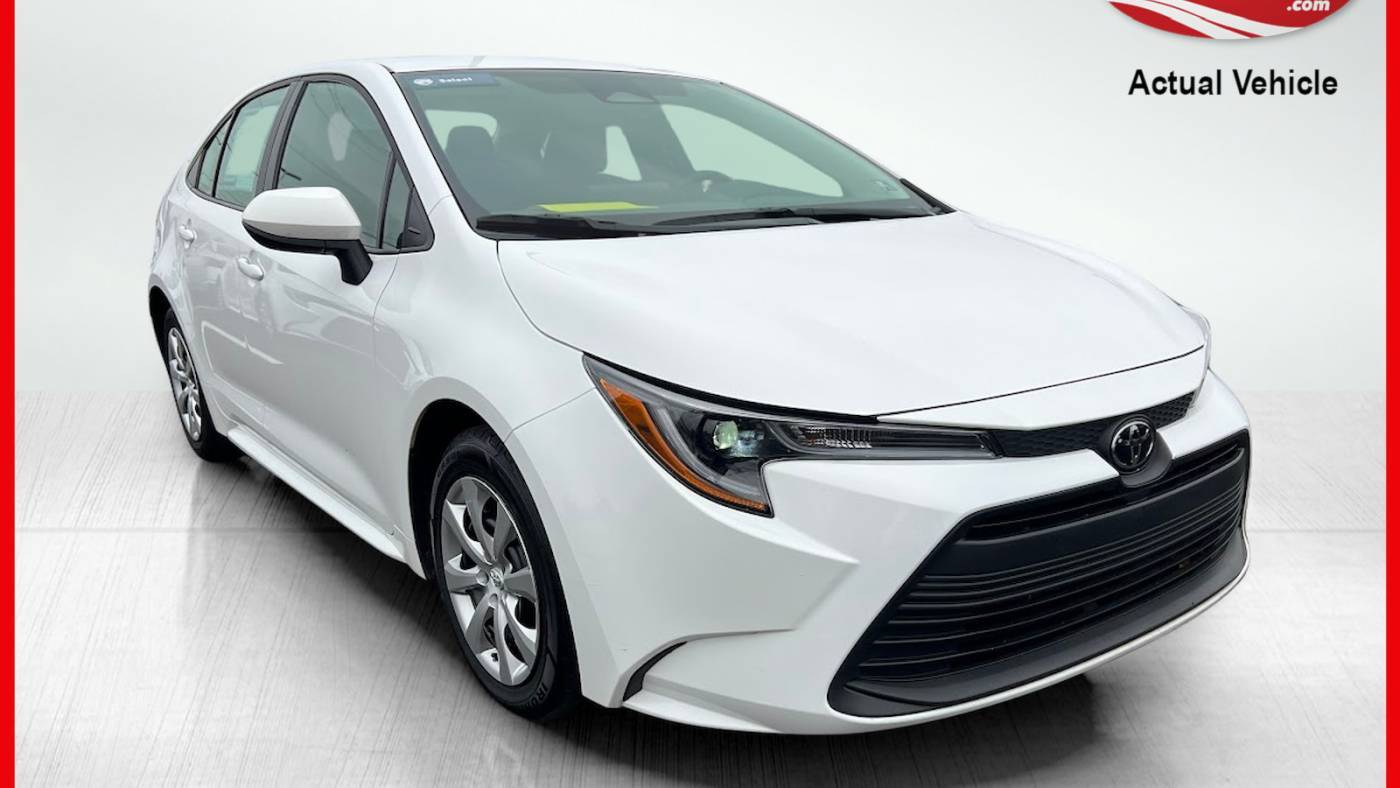 2024 Toyota Corolla LE — Sedan — 30,127 mi — Chambersburg, PA