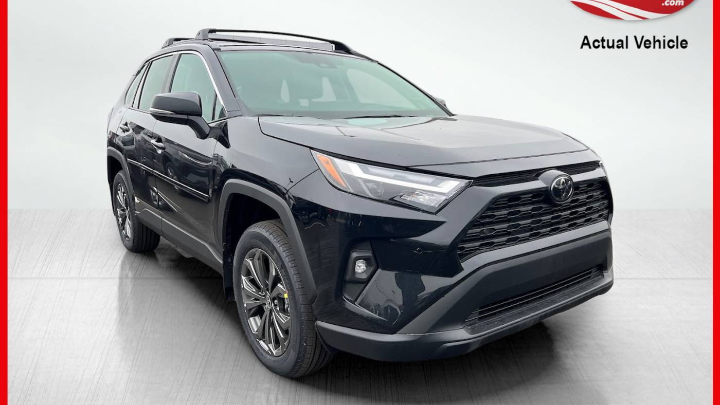 2025 Toyota RAV4 Hybrid XLE Premium — SUV — 5 mi — Chambersburg, PA
