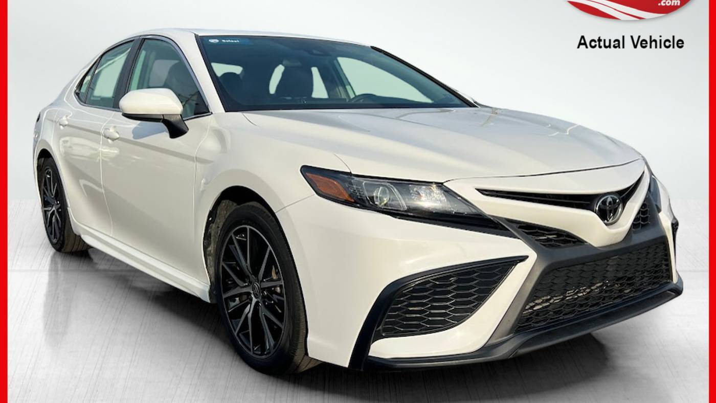 2021 Toyota Camry SE — Sedan — 56,629 mi — Chambersburg, PA