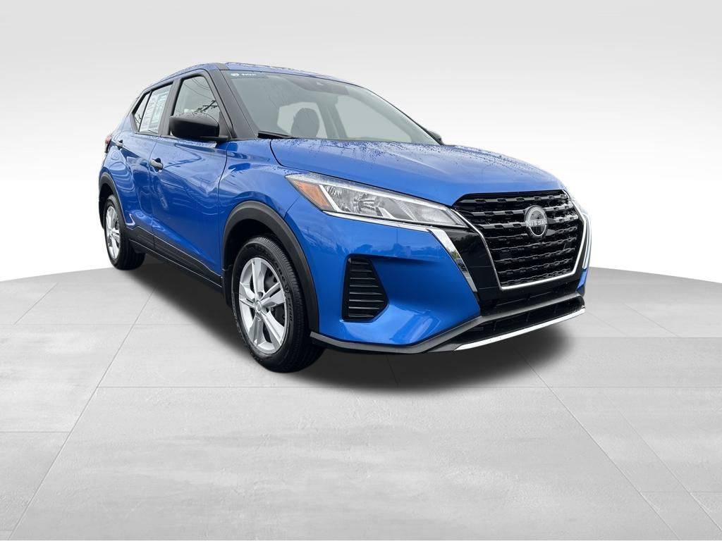 2025 Nissan Kicks Play S — SUV — 1,825 mi — Chambersburg, PA