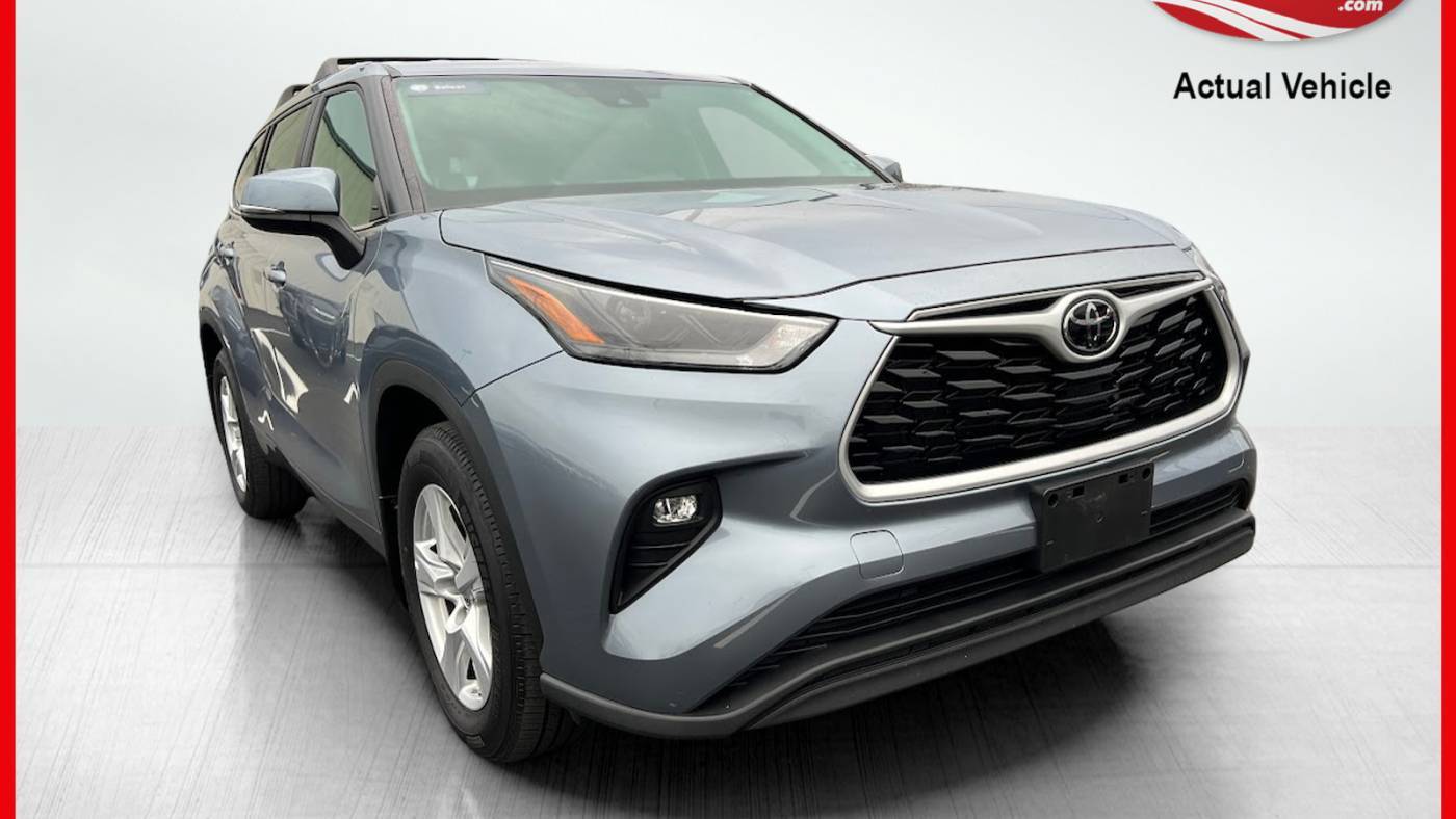 2023 Toyota Highlander LE — SUV — 33,394 mi — Chambersburg, PA