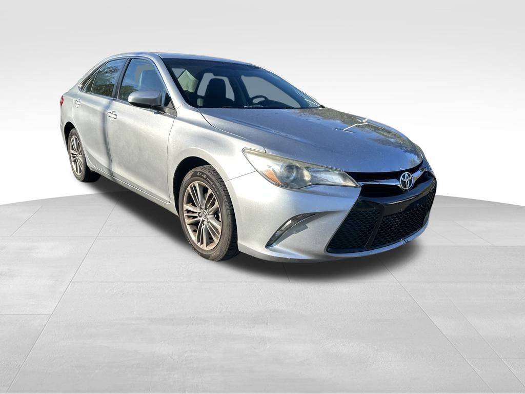 2015 Toyota Camry SE — Sedan — 146,302 mi — Chambersburg, PA
