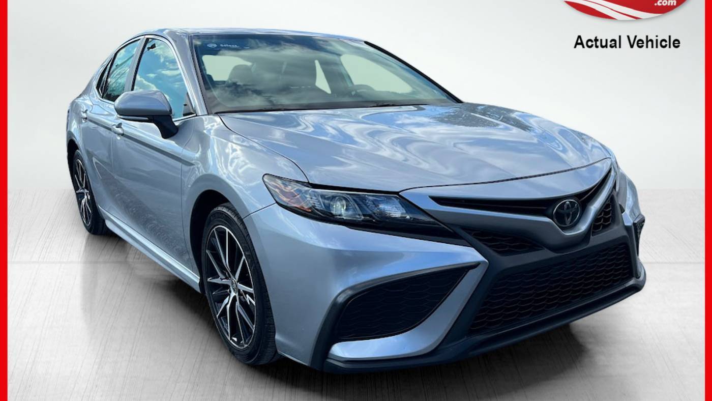 2023 Toyota Camry SE — Sedan — 57,082 mi — Chambersburg, PA