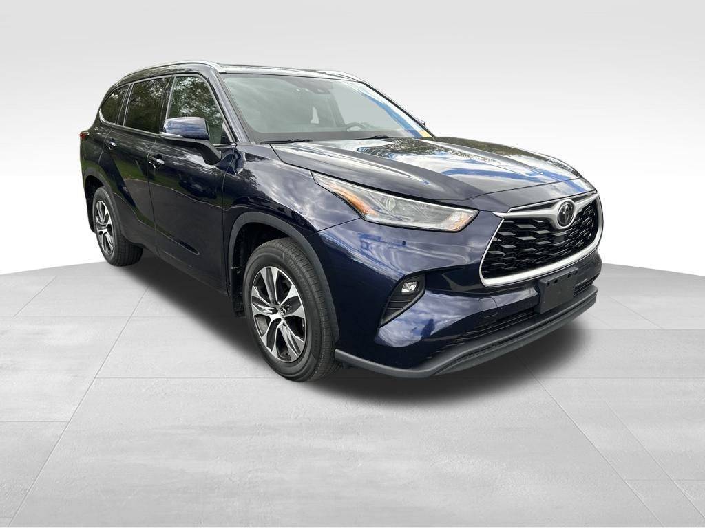 2021 Toyota Highlander XLE — SUV — 122,982 mi — Chambersburg, PA
