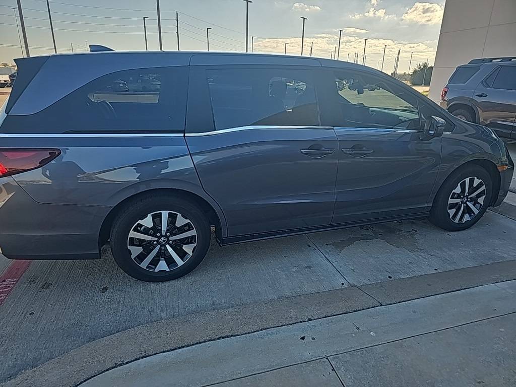 2025 Honda Odyssey EX-L — Minivan — 9,184 mi — Rosenberg, TX