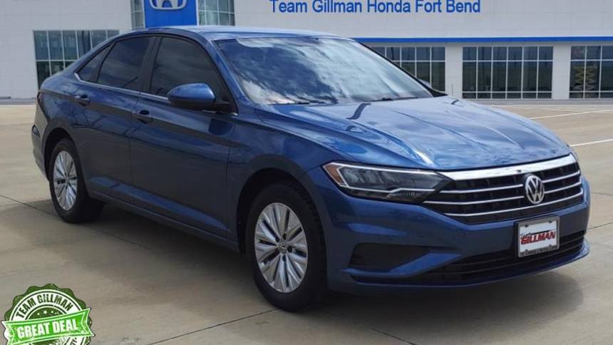 2020 Volkswagen Jetta R-Line — Sedan — 33,990 mi — Rosenberg, TX