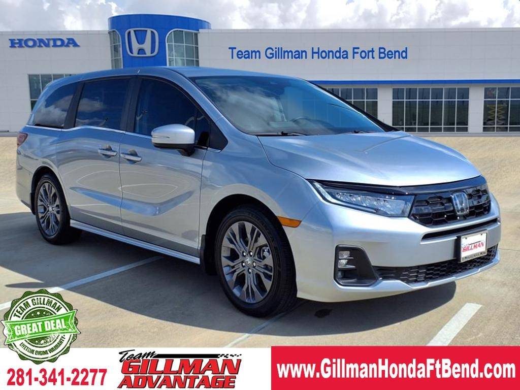 2025 Honda Odyssey Touring — Minivan — 3,137 mi — Rosenberg, TX