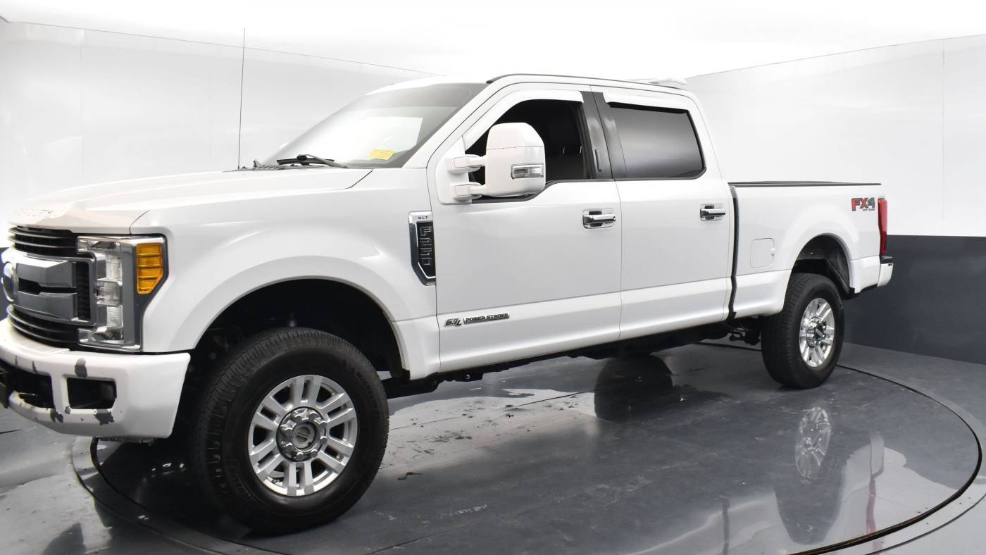 2017 Ford Super Duty F-250 XLT — Pickup Truck — 164,868 mi — Ft. Worth, TX